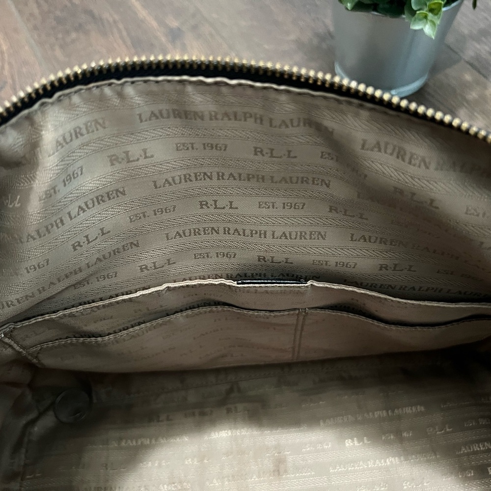 Ralph Lauren Black Women’s Purse detailed with Gold RLL branding - Picture 10 of 11